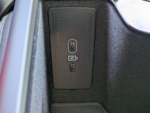 New 2026 Volvo XC60 T8 Polestar AWD/4WD image 32