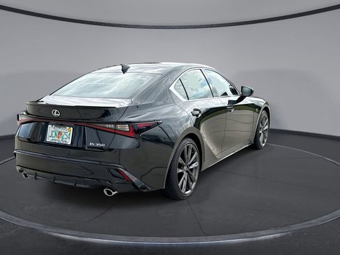 Used 2025 Lexus IS 350 F Sport RWD image 11