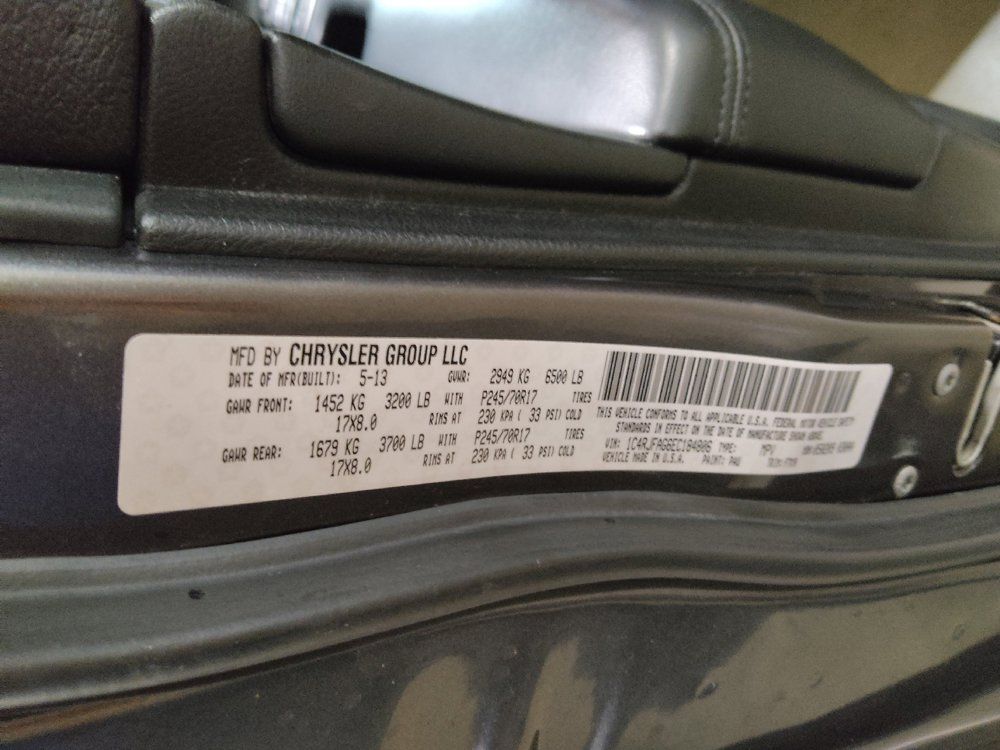 Used 2014 Jeep Grand Cherokee Laredo w/ Security & Convenience Group AWD/4WD image 33