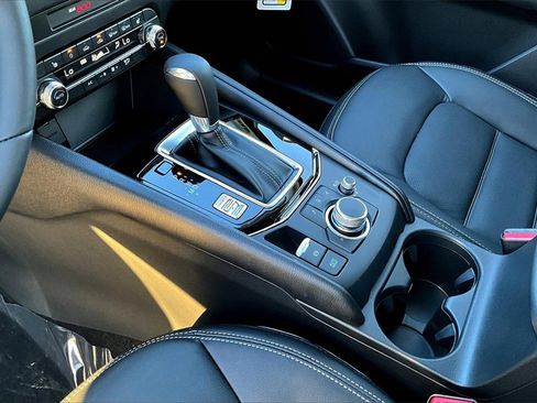 New 2025 MAZDA CX-5 AWD 2.5 S w/ Preferred Package image 8
