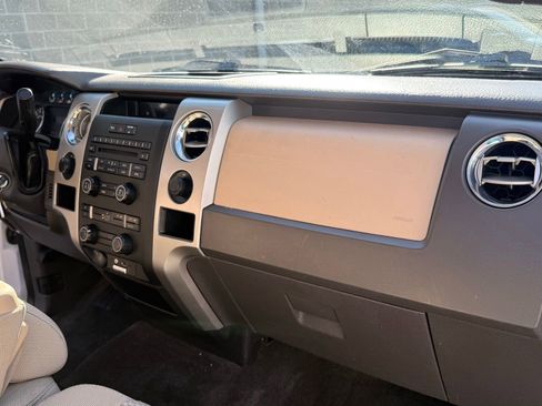 Used 2014 Ford F150 XLT w/ Trailer Tow Package image 19