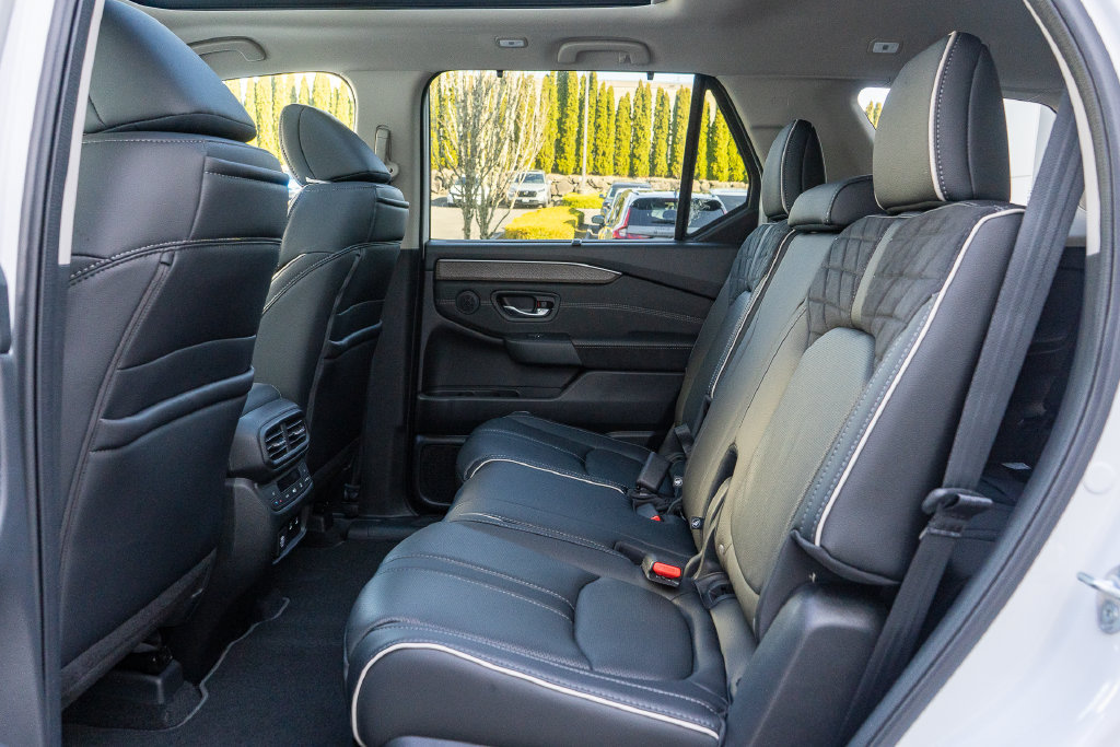 New 2026 Honda Pilot Elite image 11
