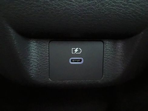 New 2025 Nissan Versa SV w/ Trunk Package image 22