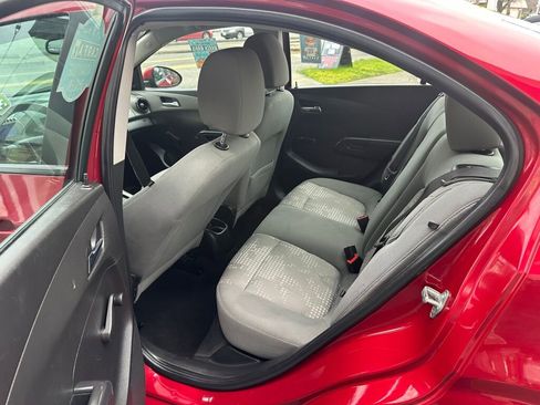 Used 2013 Chevrolet Sonic LS image 10