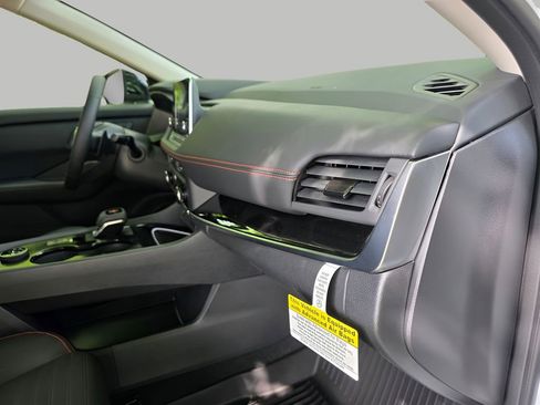 New 2026 Nissan Rogue SV AWD/4WD image 15