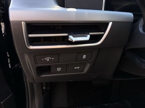 Used 2025 Hyundai Sonata SEL AWD/4WD image 27
