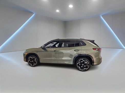 Certified 2026 Volkswagen Tiguan SEL R-Line AWD/4WD image 5