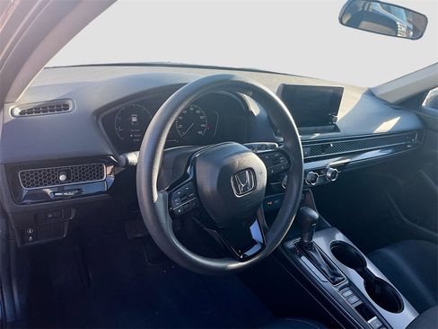 Used 2023 Honda Civic LX image 9