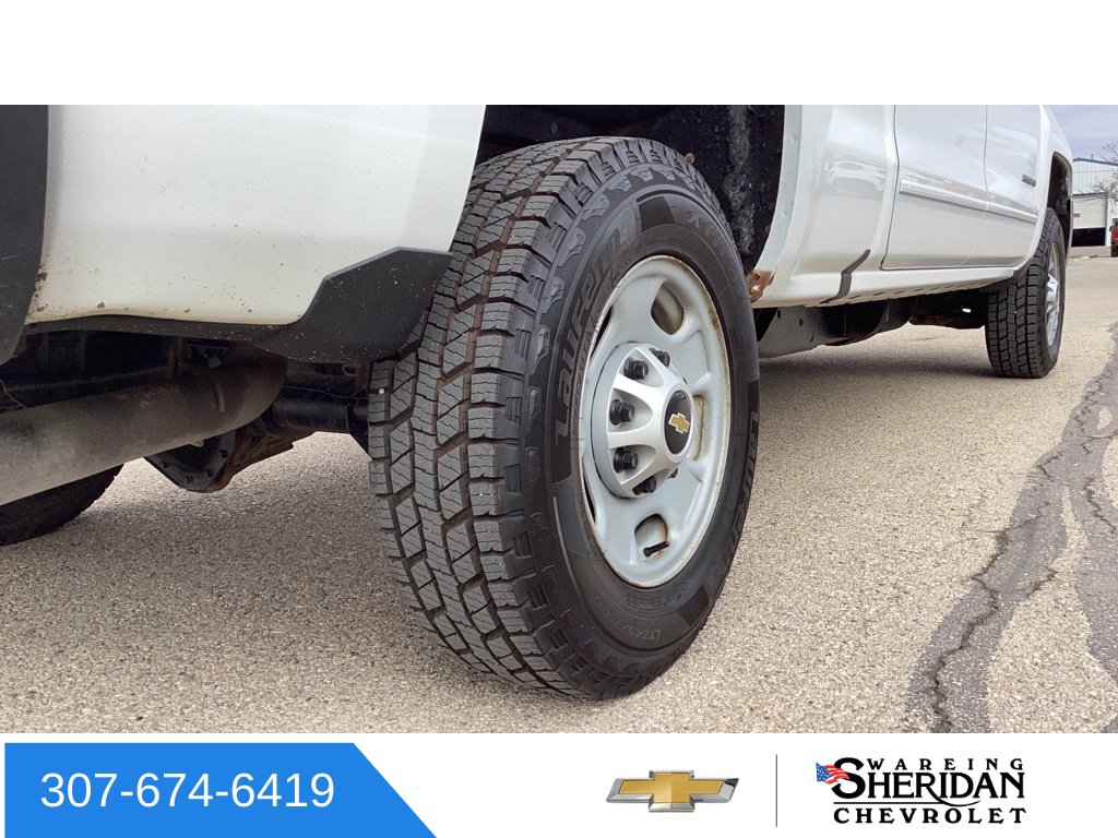 Used 2017 Chevrolet Silverado 2500 LT AWD/4WD image 7
