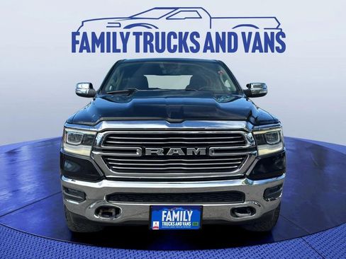 Used 2019 RAM 1500 Laramie AWD/4WD image 8