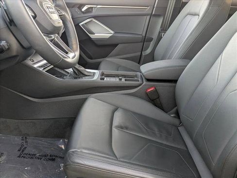 Used 2025 Audi Q3 2.0T Premium w/ Convenience Package image 13