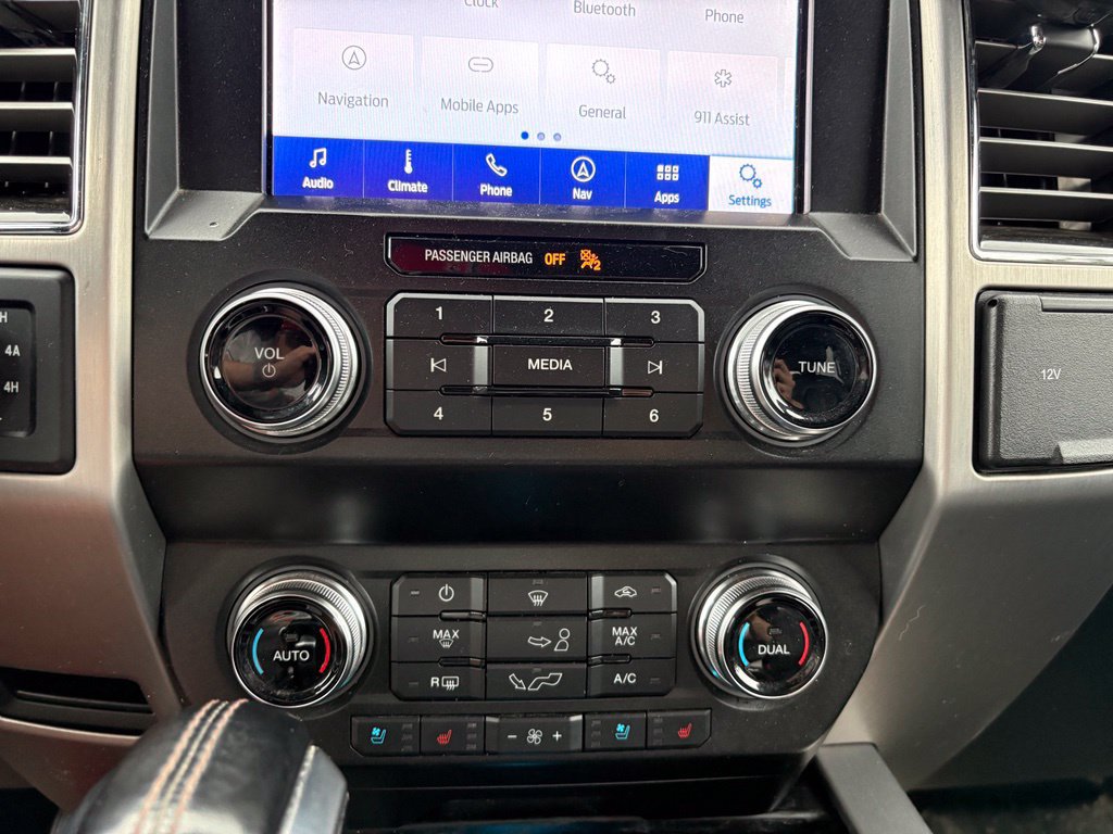 Used 2020 Ford F150 Platinum AWD/4WD image 17