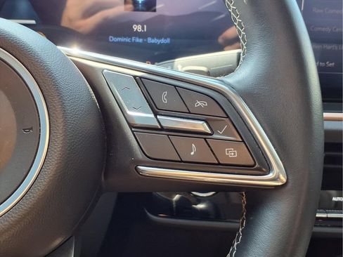 Used 2024 Buick Envision Sport Touring AWD/4WD image 12
