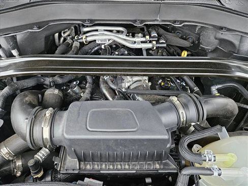 Certified 2025 Ford Explorer ST image 23