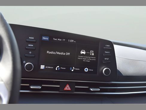 New 2026 Hyundai Elantra SE FWD image 19