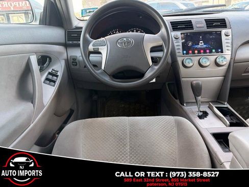 Used 2008 Toyota Camry 4dr sl image 20