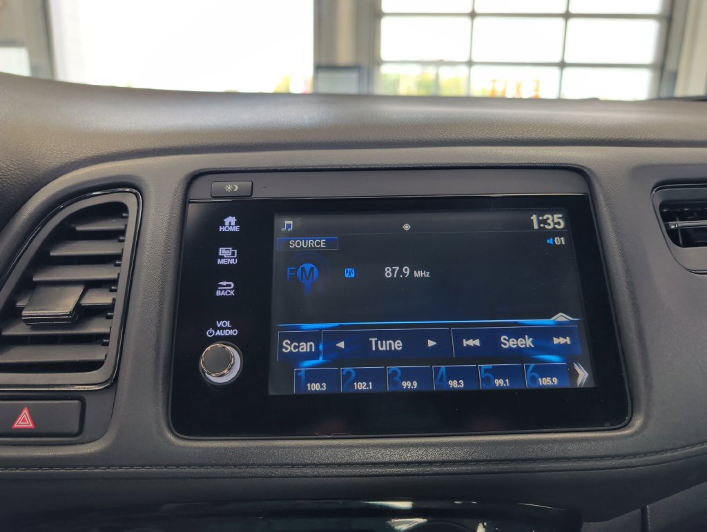Used 2019 Honda HR-V Sport image 18