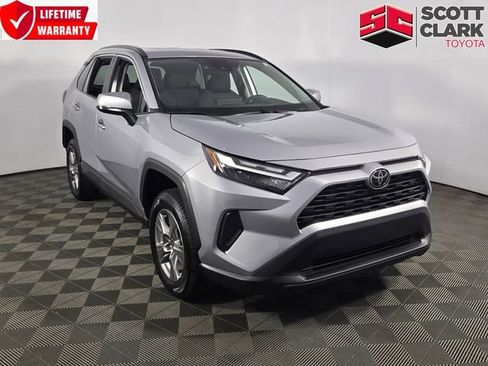 Used 2025 Toyota RAV4 XLE FWD image 1