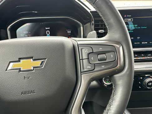 Used 2024 Chevrolet Silverado 1500 High Country w/ High Country Premium Package AWD/4WD image 50
