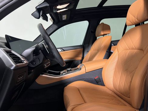 Certified 2024 BMW X5 M60i w/ Parking Assistance Package image 24