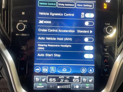 Used 2025 Subaru Outback Touring AWD/4WD image 16