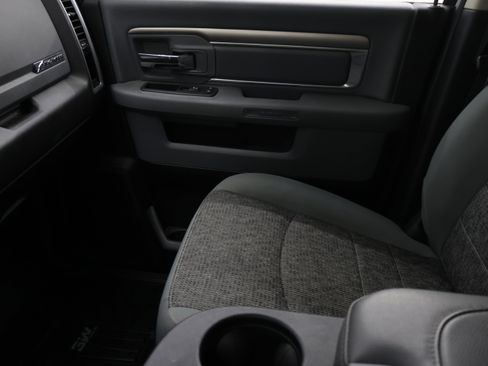 Used 2018 RAM 2500 Big Horn AWD/4WD image 12