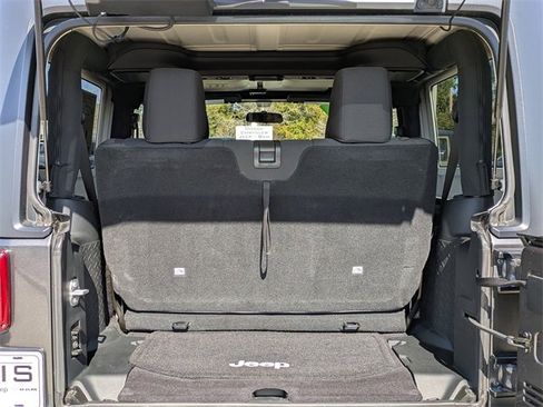 Used 2017 Jeep Wrangler Sport image 13