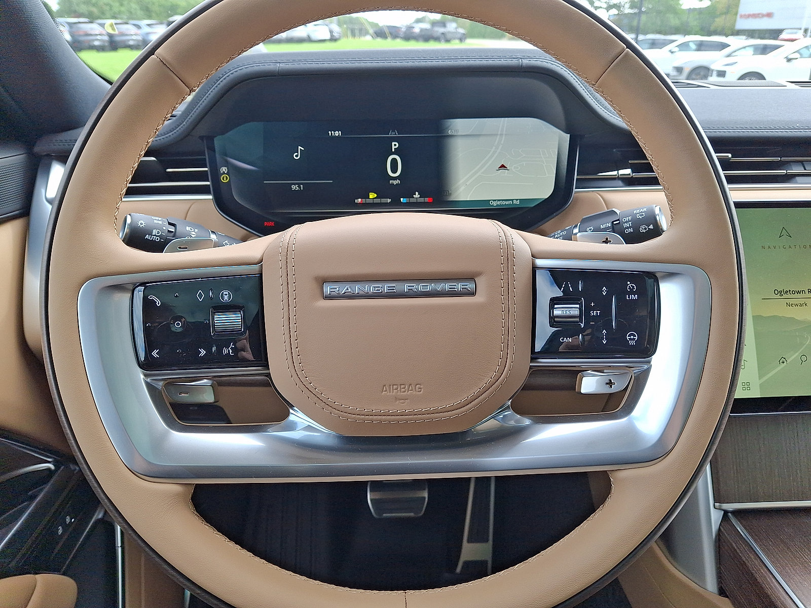 New 2027 Land Rover Range Rover Long Wheelbase SE AWD/4WD image 12