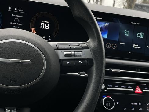 Used 2025 Hyundai Tucson SEL image 14