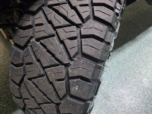 Used 2015 Ford F250 Lariat w/ Lariat Ultimate Package image 13