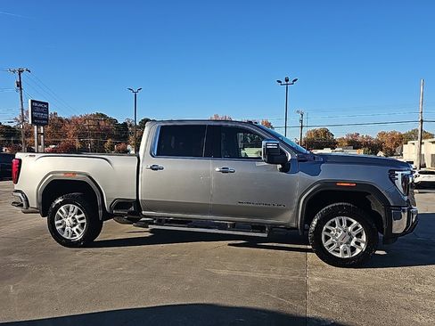 Used 2024 GMC Sierra 2500 SLT w/ SLT Premium Package image 2