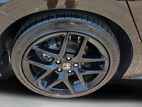 Certified 2025 Honda Civic Sport image 33