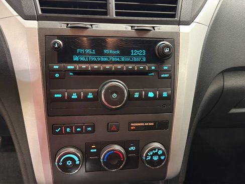 Used 2012 Chevrolet Traverse LT w/ All-Star Edition AWD/4WD image 11