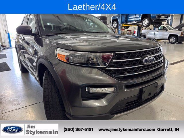 Used 2020 Ford Explorer XLT w/ Equipment Group 202A AWD/4WD image 23