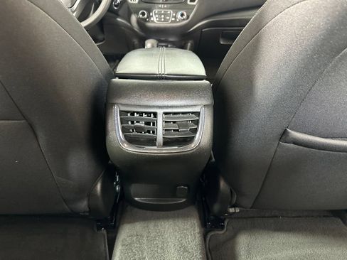 Used 2024 Chevrolet Malibu LT FWD image 20