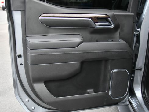 Used 2025 GMC Sierra 1500 Elevation w/ Elevation Premium Package image 47