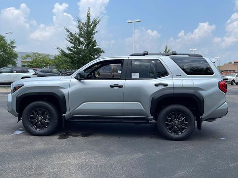 New 2026 Toyota 4Runner SR5 AWD/4WD image 21