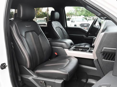 Used 2022 Ford F250 Platinum w/ FX4 Off-Road Package image 42