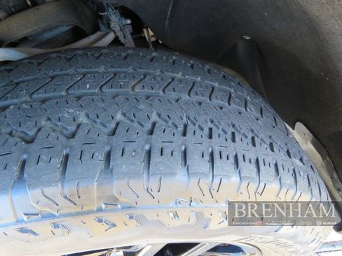 Used 2024 GMC Sierra 1500 SLT image 11