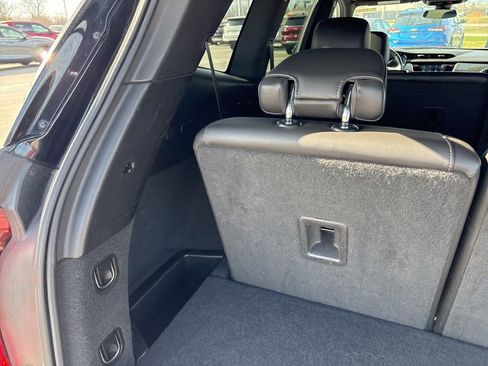 Certified 2023 Cadillac XT6 Premium Luxury image 9