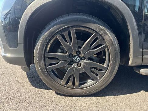 Used 2021 Honda Pilot Black Edition image 4