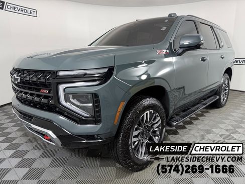 Used 2025 Chevrolet Tahoe Z71 w/ Comfort Package image 1