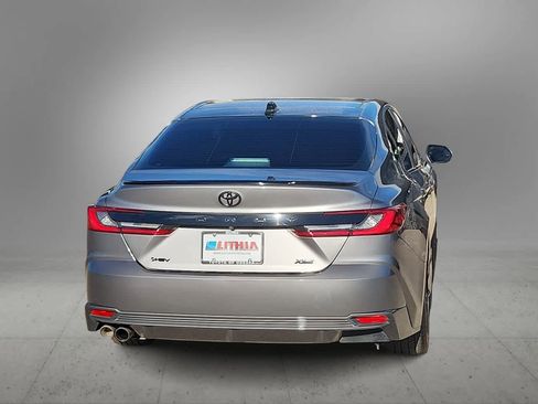 Used 2025 Toyota Camry XSE image 7