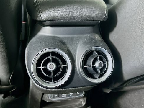 Used 2023 Alfa Romeo Stelvio Sprint RWD image 29