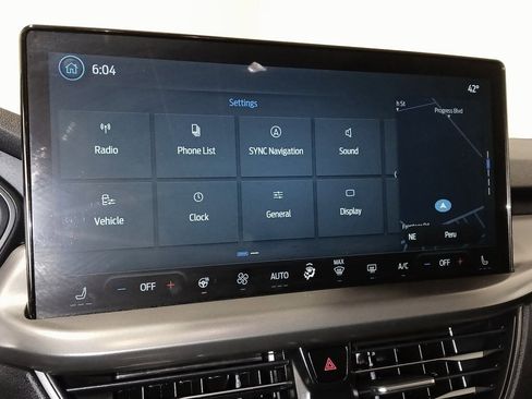 Used 2023 Ford Escape SE image 23