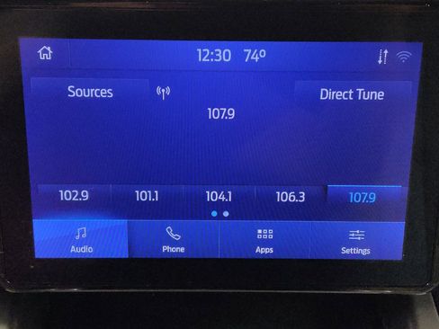 Used 2020 Ford Explorer 2WD image 25