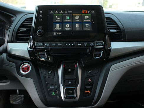 Used 2018 Honda Odyssey EX-L image 32