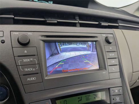 Used 2013 Toyota Prius Two FWD image 21