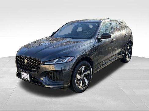 Used 2025 Jaguar F-PACE R-Dynamic S image 1