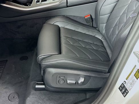 Used 2025 BMW X5 xDrive40i image 26